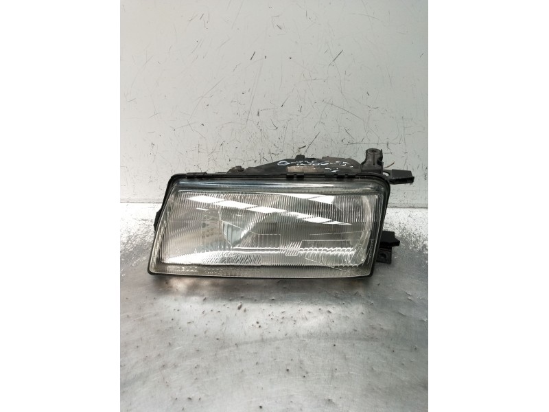 Recambio de faro izquierdo para opel vectra a hatchback (j89) 1.7 td (f68, m68) referencia OEM IAM   