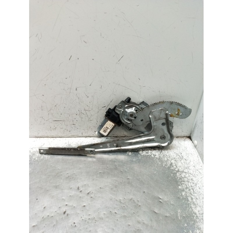 Recambio de elevalunas trasero izquierdo para nissan almera ii hatchback (n16) 2.2 dci referencia OEM IAM 400088 5P 2002