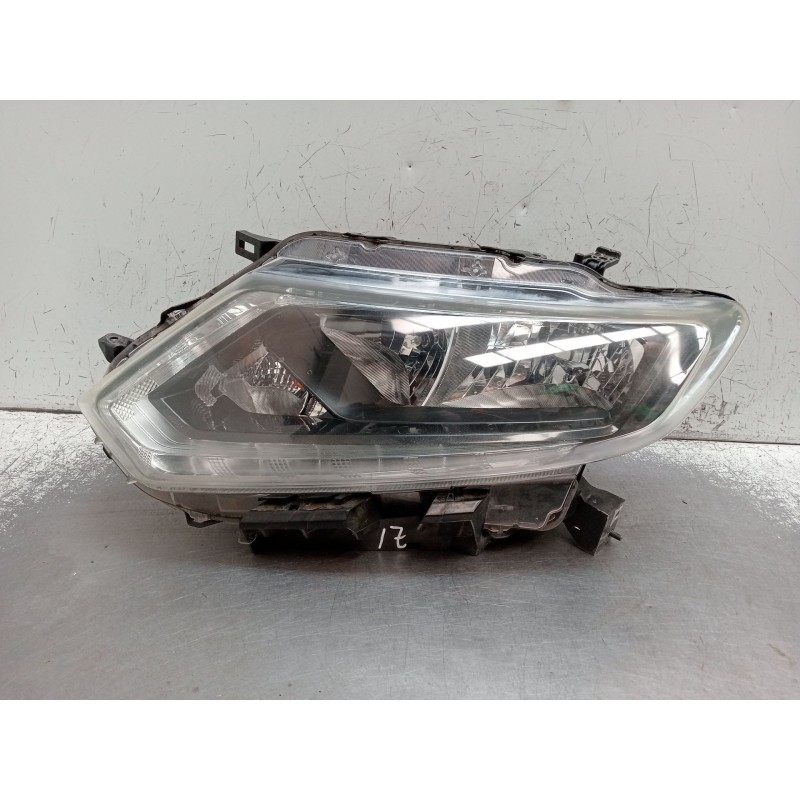 Recambio de faro izquierdo para nissan x-trail iii (t32_, t32r, t32rr) 1.6 dci all mode 4x4-i (nt32) referencia OEM IAM   