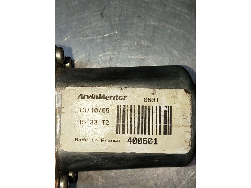 Recambio de elevalunas delantero izquierdo para nissan almera ii hatchback (n16) 2.2 dci referencia OEM IAM 400601 5P 2002