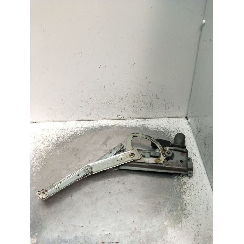 Recambio de elevalunas delantero izquierdo para opel vectra a hatchback (j89) 1.7 td (f68, m68) referencia OEM IAM 90504275 5P 