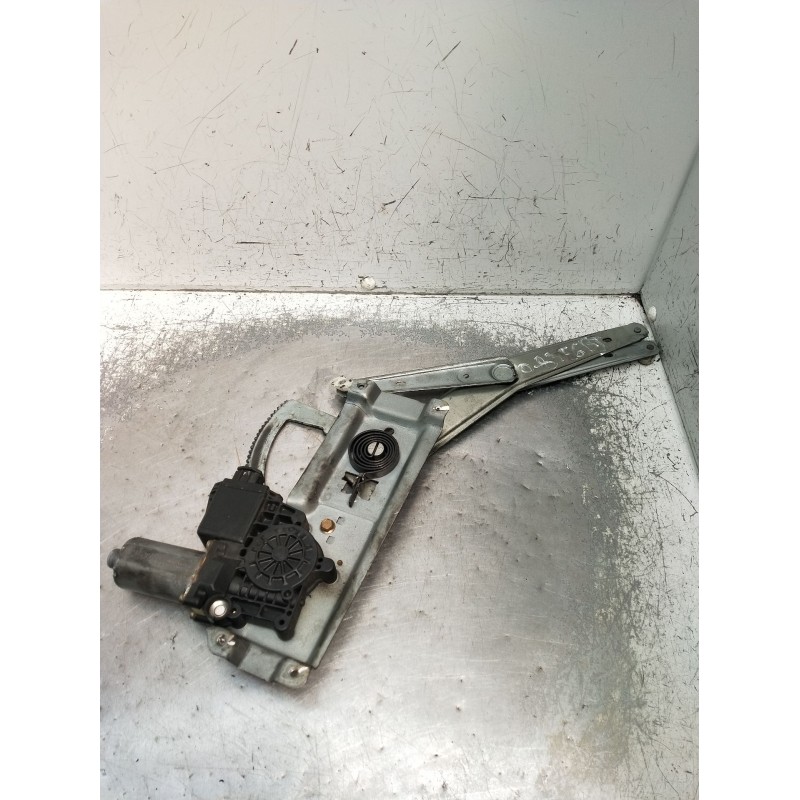 Recambio de elevalunas delantero izquierdo para opel vectra a hatchback (j89) 1.7 td (f68, m68) referencia OEM IAM 90504275 5P 