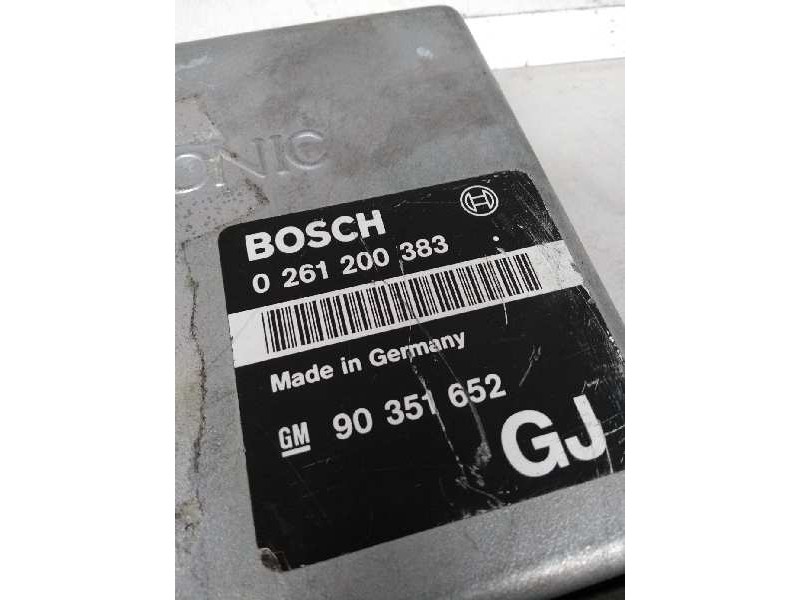 Recambio de centralita motor uce para opel omega b referencia OEM IAM 0261200383 90351652 GJ