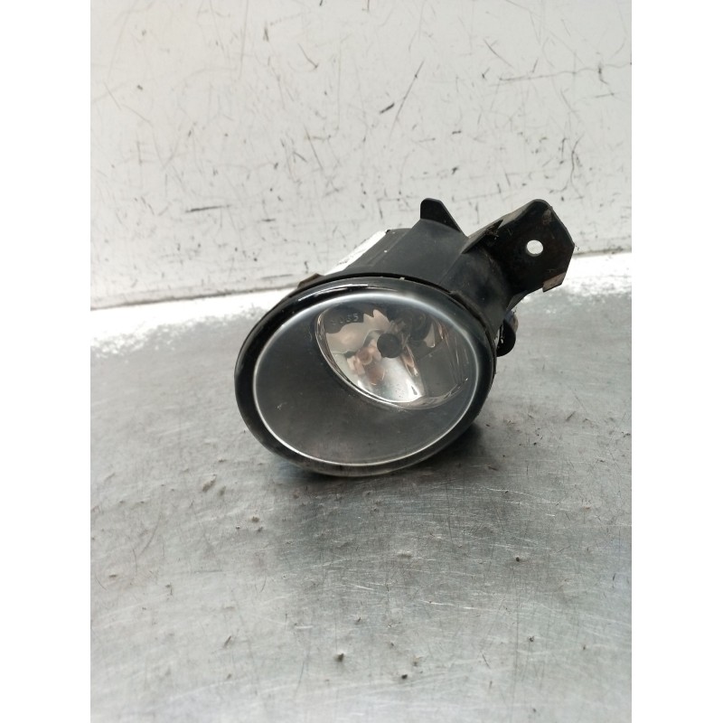 Recambio de faro antiniebla izquierdo para nissan almera ii hatchback (n16) 2.2 dci referencia OEM IAM 8200002469 89201772 2002
