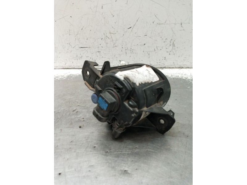Recambio de faro antiniebla izquierdo para nissan almera ii hatchback (n16) 2.2 dci referencia OEM IAM 8200002469 89201772 2002