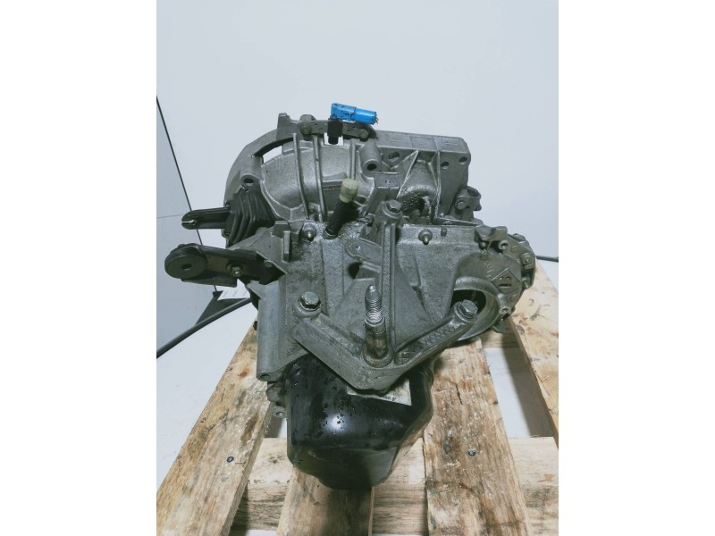 Recambio de caja cambios para renault clio ii fase ii (b/cb0) authentique referencia OEM IAM JB3984 C001529 