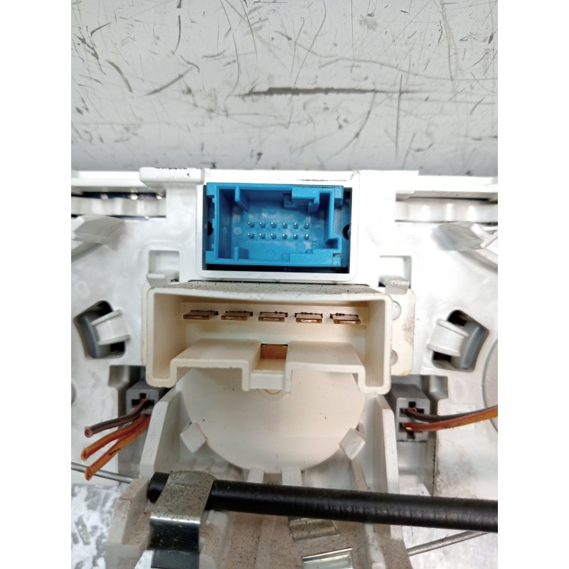 Recambio de mando calefaccion / aire acondicionado para opel corsa d (s07) 1.2 (l08, l68) referencia OEM IAM 5E094010 466119570 