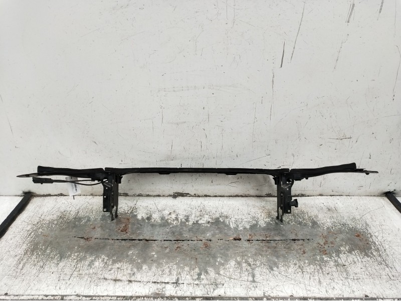 Recambio de panel frontal para mercedes-benz clase e (w211) e 270 cdi (211.016) referencia OEM IAM   2002