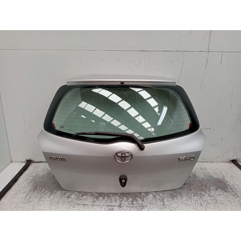 Recambio de porton trasero para toyota yaris (_p9_) 1.3 vvt-i (scp90_) referencia OEM IAM  3P 2005