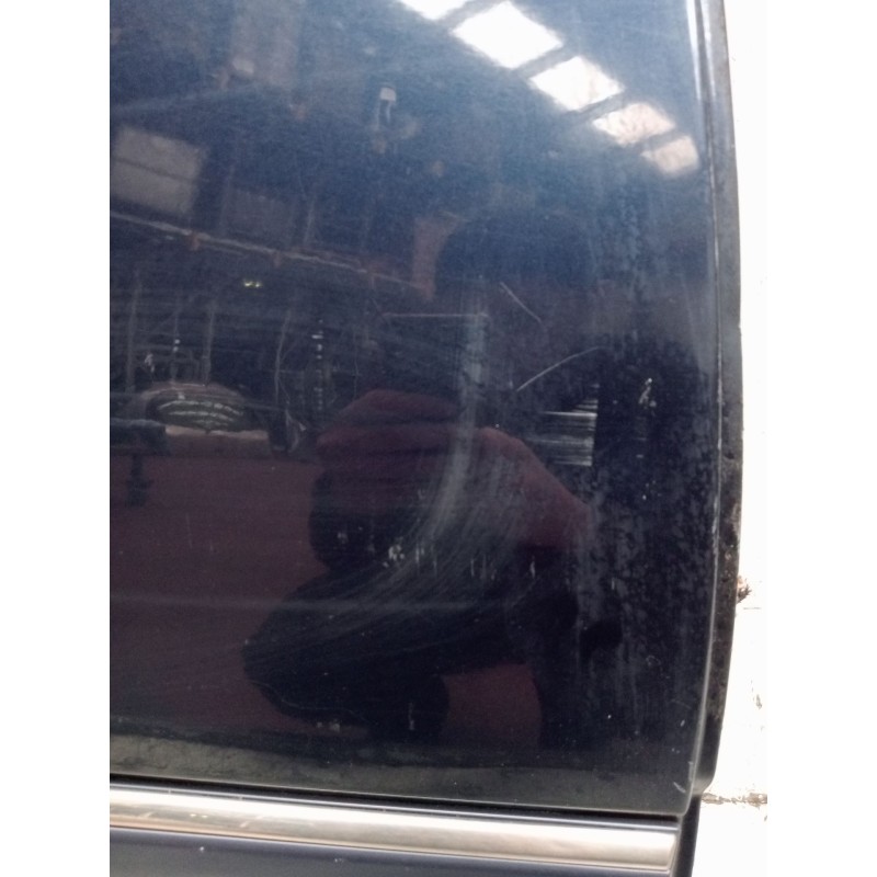 Recambio de puerta trasera derecha para mercedes-benz clase c (w202) c 280 (202.028) referencia OEM IAM  4P 1993