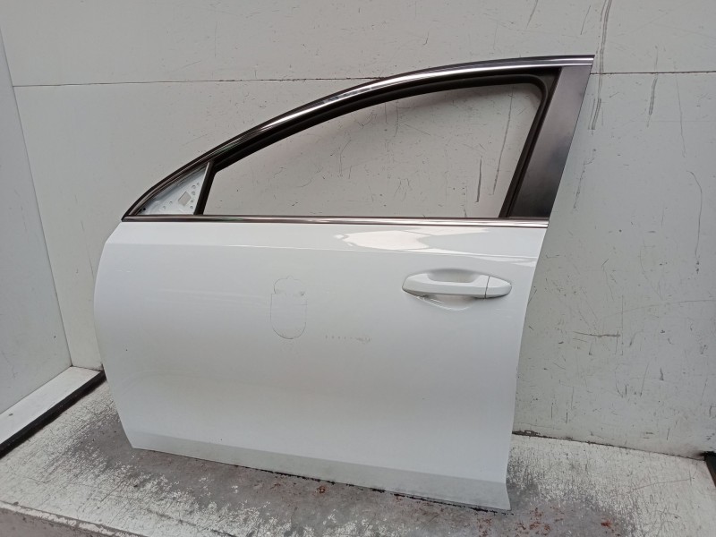 Recambio de puerta delantera izquierda para kia ceed tourer (cd) 1.6 crdi 115 referencia OEM IAM  5P 