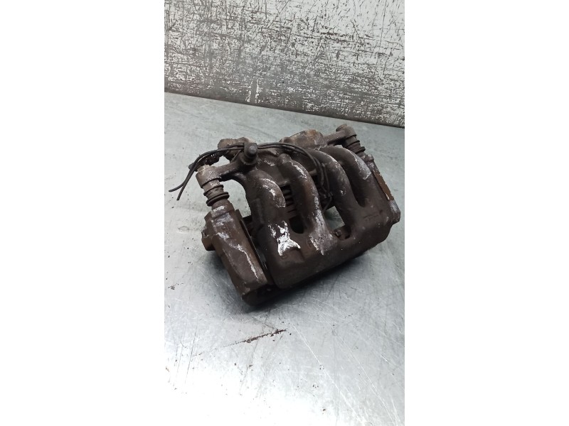 Recambio de pinza freno delantera derecha para peugeot 607 (9d, 9u) 2.7 hdi 24v referencia OEM IAM  TRW 04