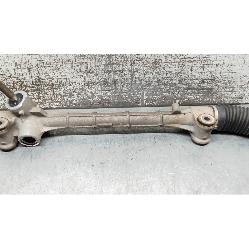 Recambio de cremallera direccion para toyota yaris (_p9_) 1.3 vvt-i (scp90_) referencia OEM IAM F800000672  05