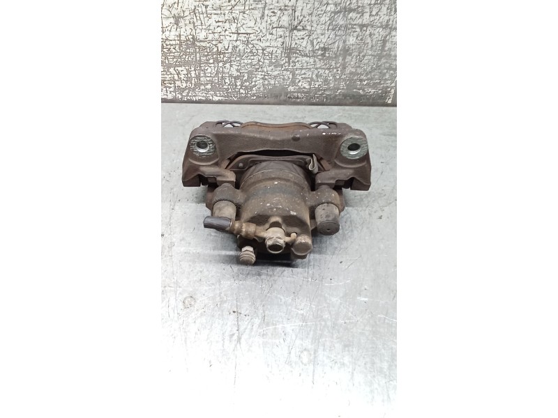 Recambio de pinza freno delantera derecha para toyota yaris (_p9_) 1.3 vvt-i (scp90_) referencia OEM IAM  ATE 05