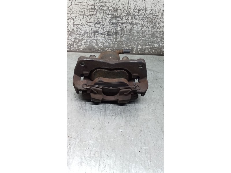 Recambio de pinza freno delantera derecha para toyota yaris (_p9_) 1.3 vvt-i (scp90_) referencia OEM IAM  ATE 05
