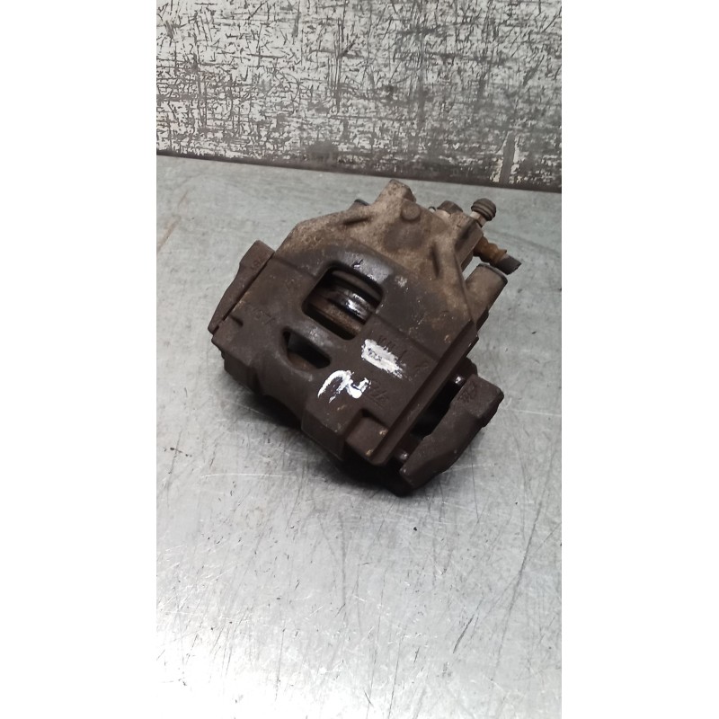 Recambio de pinza freno delantera izquierda para toyota yaris (_p9_) 1.3 vvt-i (scp90_) referencia OEM IAM  ATE 05