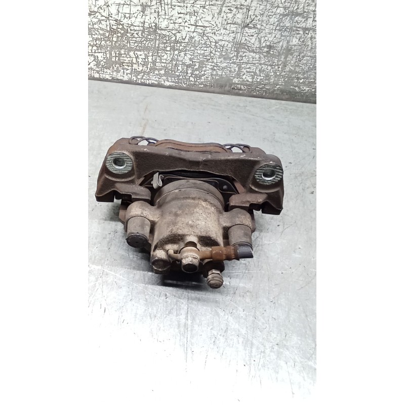 Recambio de pinza freno delantera izquierda para toyota yaris (_p9_) 1.3 vvt-i (scp90_) referencia OEM IAM  ATE 05