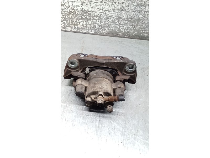 Recambio de pinza freno delantera izquierda para toyota yaris (_p9_) 1.3 vvt-i (scp90_) referencia OEM IAM  ATE 05