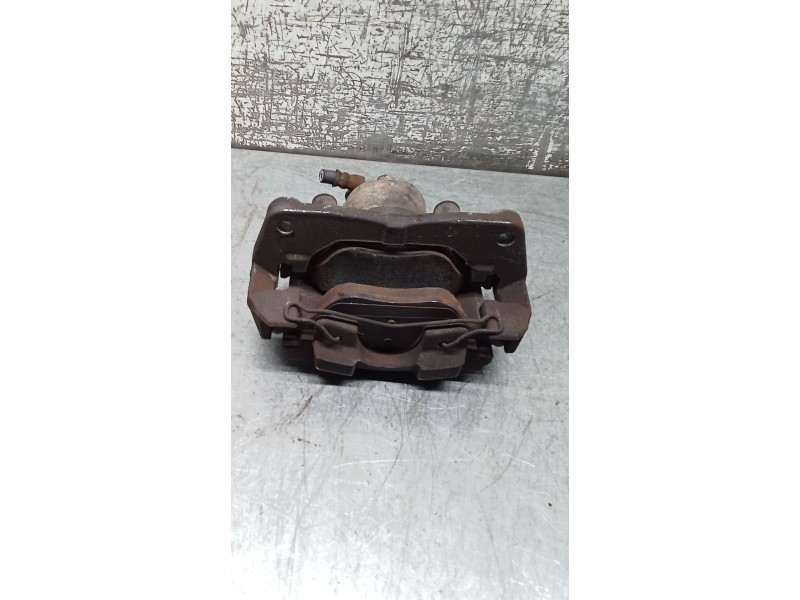 Recambio de pinza freno delantera izquierda para toyota yaris (_p9_) 1.3 vvt-i (scp90_) referencia OEM IAM  ATE 05