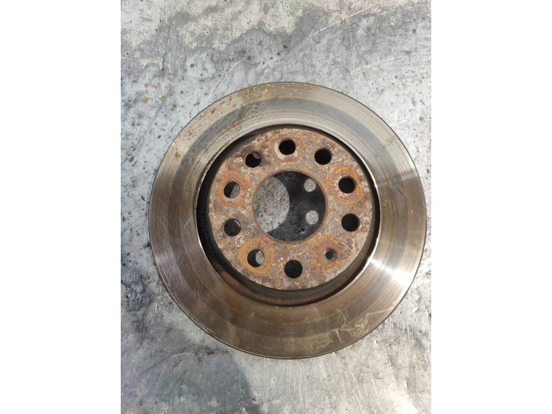 Recambio de disco freno trasero para skoda suberb (3t4) exclusive referencia OEM IAM   