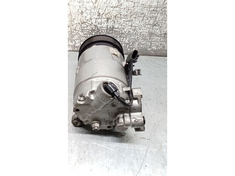 Recambio de compresor aire acondicionado para bmw 5 (f10) 520 d referencia OEM IAM   14