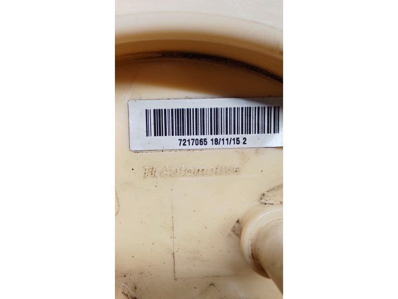 Recambio de bomba combustible para bmw 5 (f10) 520 d referencia OEM IAM 7217065  14