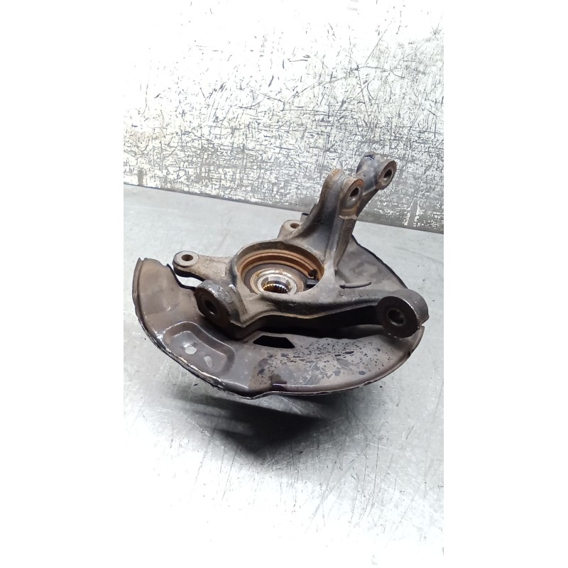 Recambio de mangueta delantera derecha para toyota yaris (_p9_) 1.3 vvt-i (scp90_) referencia OEM IAM   05