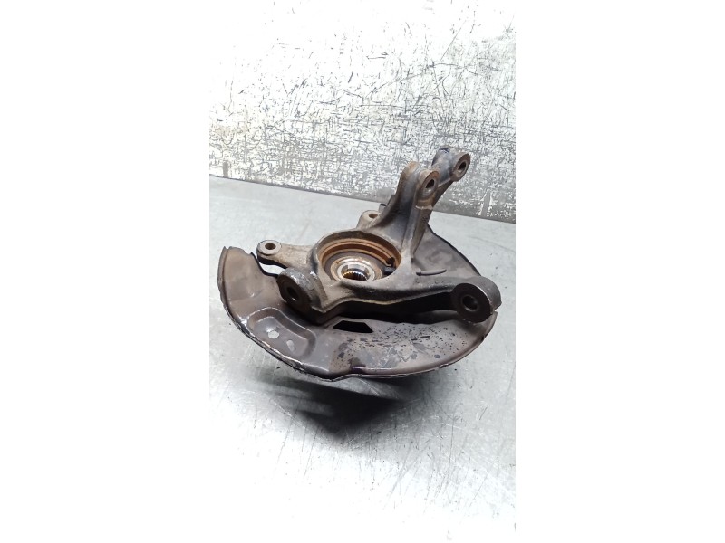 Recambio de mangueta delantera derecha para toyota yaris (_p9_) 1.3 vvt-i (scp90_) referencia OEM IAM   05