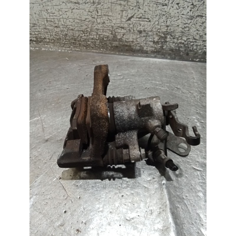 Recambio de pinza freno trasera derecha para audi a3 (8p1) 2.0 tdi 16v referencia OEM IAM   04