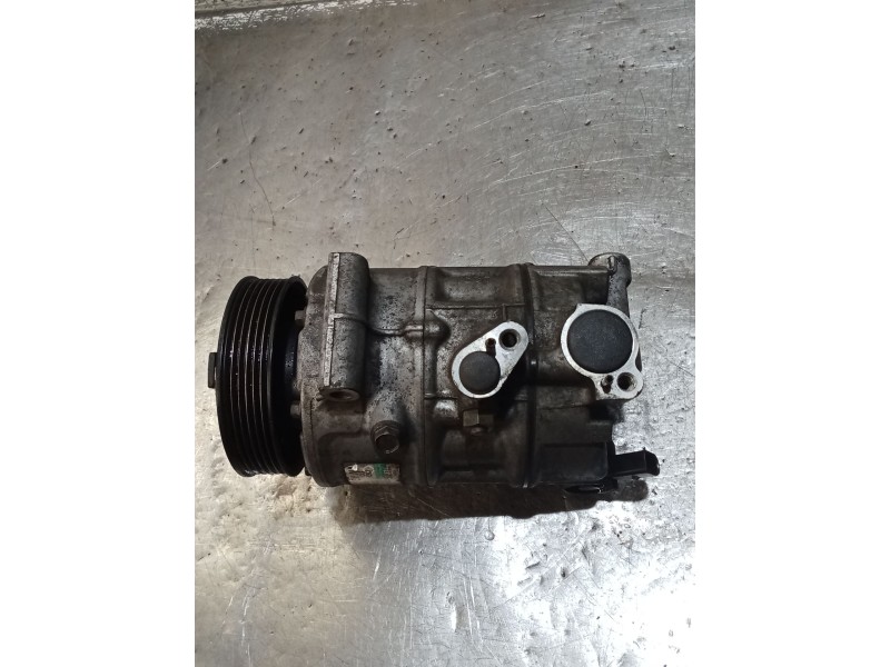 Recambio de compresor aire acondicionado para audi a3 (8p1) 2.0 tdi 16v referencia OEM IAM 1K0820808B  04