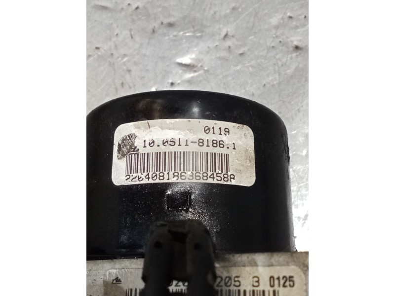 Recambio de abs para jeep grand cherokee ii (wj, wg) 3.1 td 4x4 referencia OEM IAM 6041022AGA 25094601383 10051181861