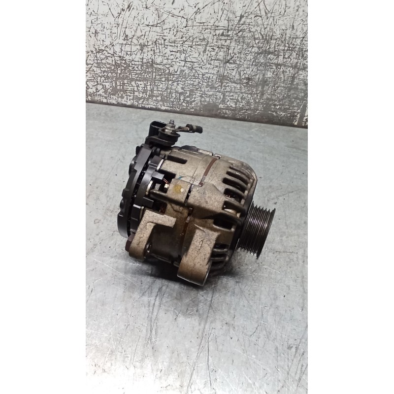 Recambio de alternador para toyota yaris (_p9_) 1.3 vvt-i (scp90_) referencia OEM IAM 0124225054 270600J051 05 80A