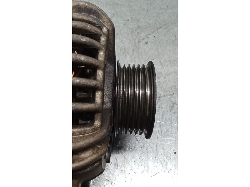 Recambio de alternador para toyota yaris (_p9_) 1.3 vvt-i (scp90_) referencia OEM IAM 0124225054 270600J051 05 80A