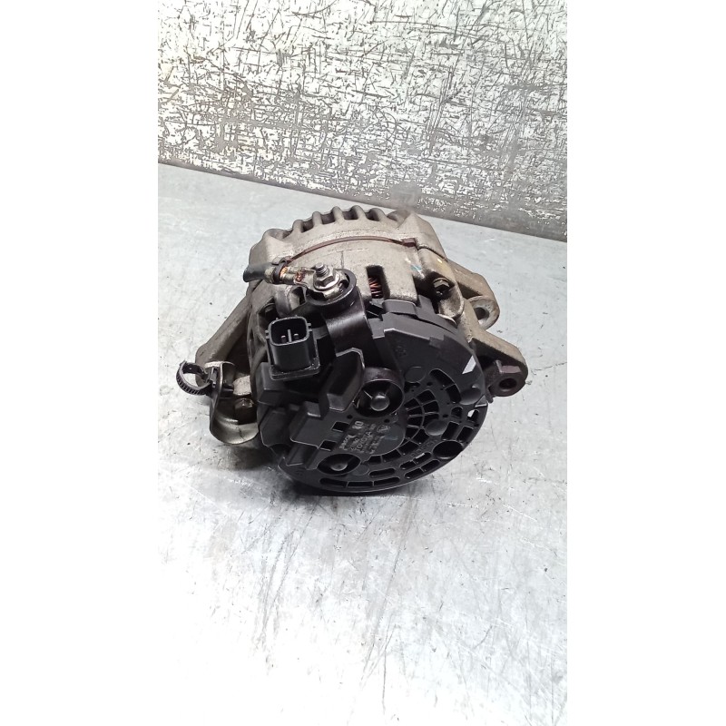 Recambio de alternador para toyota yaris (_p9_) 1.3 vvt-i (scp90_) referencia OEM IAM 0124225054 270600J051 05 80A
