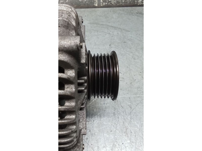 Recambio de alternador para bmw 5 (f10) 520 d referencia OEM IAM 764013203 1042106721 14