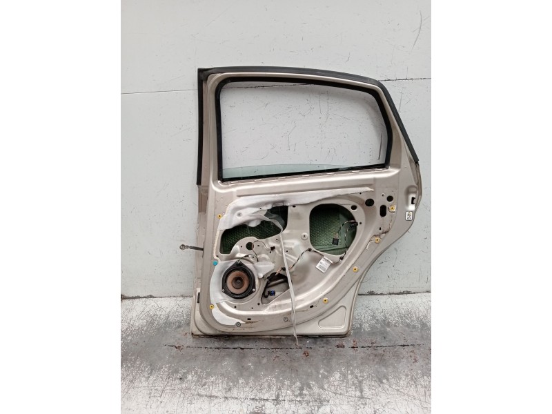 Recambio de puerta trasera derecha para fiat linea (323_, 110_) 1.3 d multijet (323axb11, 323axb1a) referencia OEM IAM  4P 2004