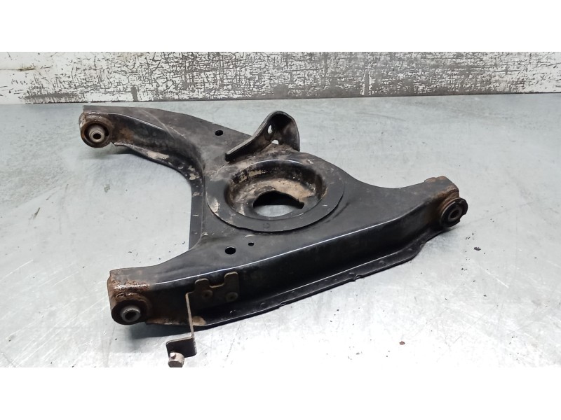 Recambio de brazo suspension inferior trasero izquierdo para peugeot 607 (9d, 9u) 2.7 hdi 24v referencia OEM IAM   04