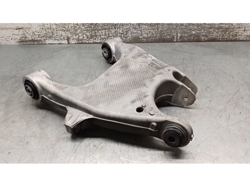 Recambio de brazo suspension inferior trasero izquierdo para bmw 5 (f10) 520 d referencia OEM IAM 6865899 33326865899 14