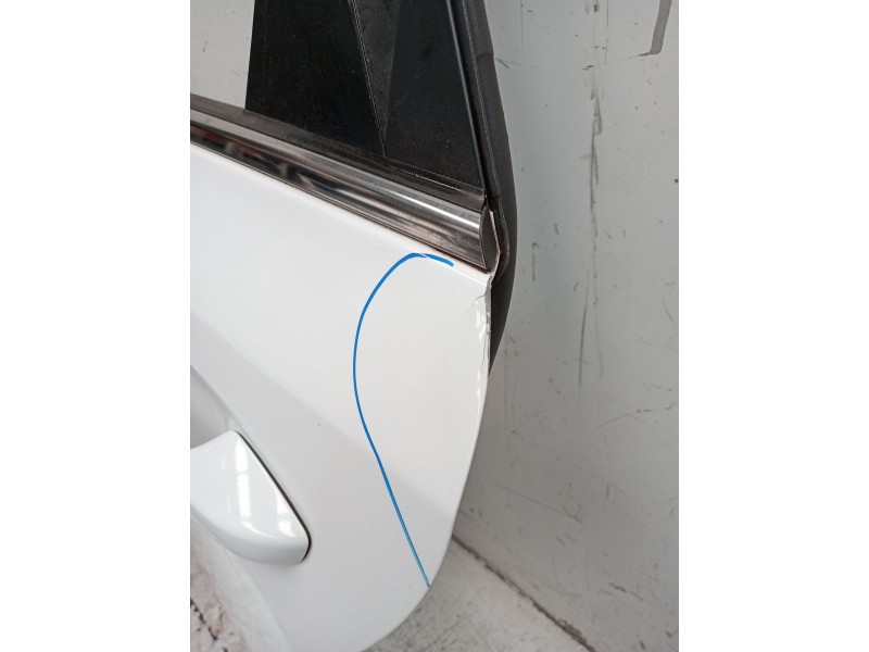 Recambio de puerta trasera izquierda para kia ceed tourer (cd) 1.6 crdi 115 referencia OEM IAM  5P 