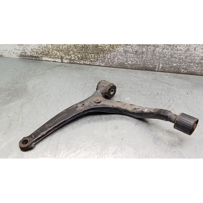 Recambio de brazo suspension inferior delantero izquierdo para peugeot 607 (9d, 9u) 2.7 hdi 24v referencia OEM IAM   04