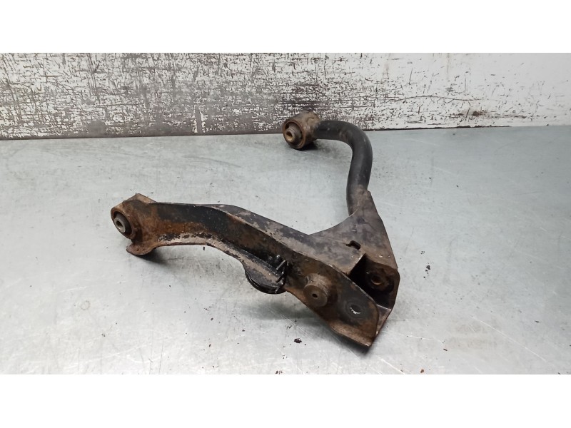 Recambio de brazo suspension superior trasero izquierdo para peugeot 607 (9d, 9u) 2.7 hdi 24v referencia OEM IAM   04