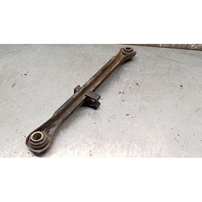 Recambio de brazo suspension superior trasero derecho para peugeot 607 (9d, 9u) 2.7 hdi 24v referencia OEM IAM   04