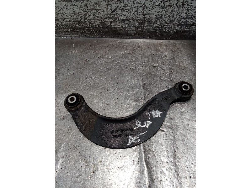 Recambio de brazo suspension superior trasero derecho para volvo v50 (545) 2.0 d referencia OEM IAM 3M515500AC  04