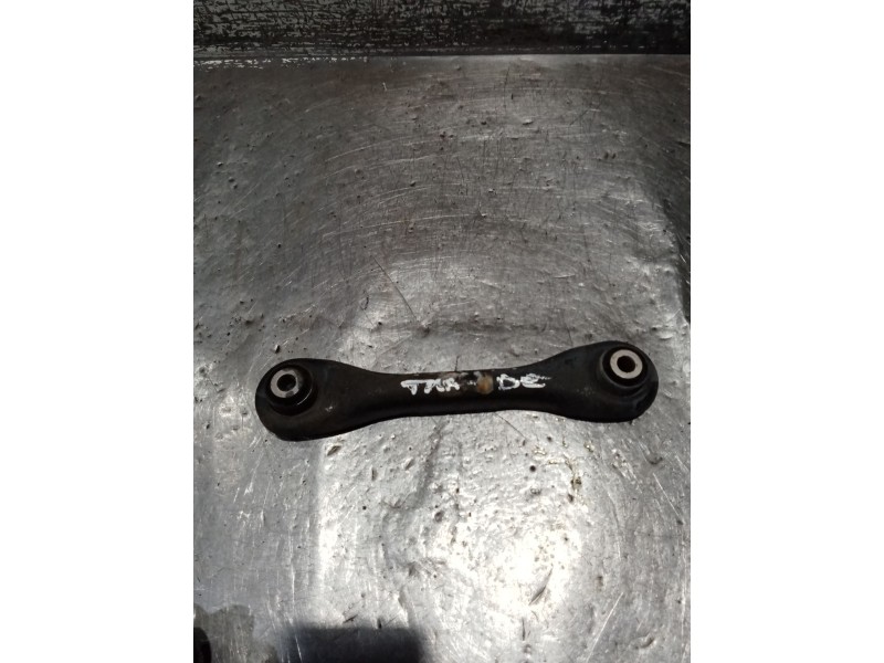 Recambio de brazo suspension inferior trasero derecho para volvo v50 (545) 2.0 d referencia OEM IAM   04