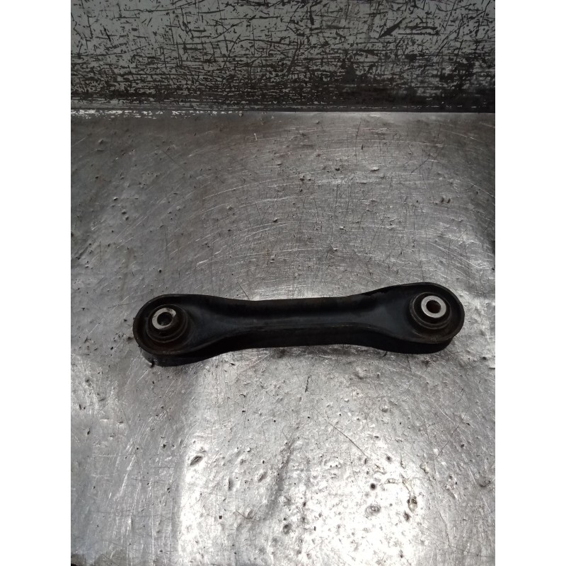 Recambio de brazo suspension inferior trasero derecho para volvo v50 (545) 2.0 d referencia OEM IAM   04