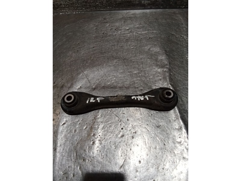 Recambio de brazo suspension inferior trasero izquierdo para mazda 5 (cr) 2.0 cd (cr19) referencia OEM IAM  05 ANTERIOR