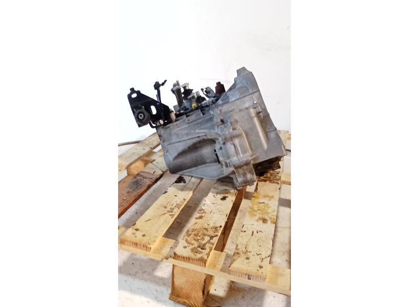 Recambio de caja cambios para toyota yaris (_p9_) 1.3 vvt-i (scp90_) referencia OEM IAM 61205668 5V 