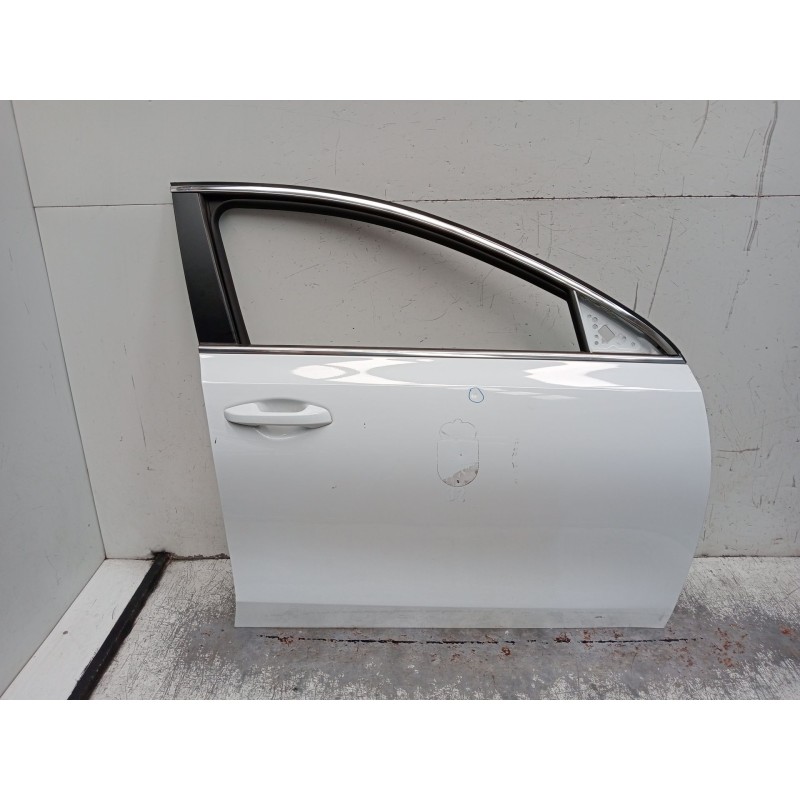 Recambio de puerta delantera derecha para kia ceed tourer (cd) 1.6 crdi 115 referencia OEM IAM  5P 