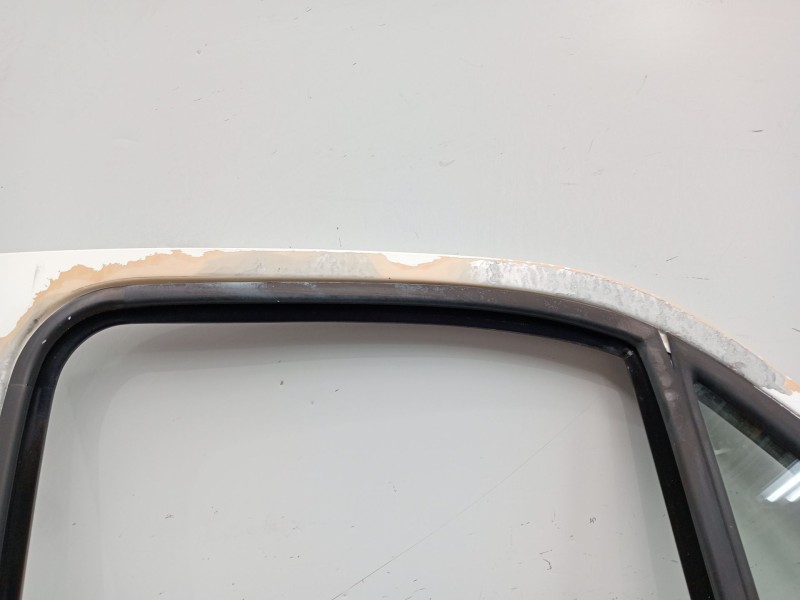 Recambio de puerta delantera derecha para iveco daily iv caja/chasis 35c15 referencia OEM IAM  2P 2006