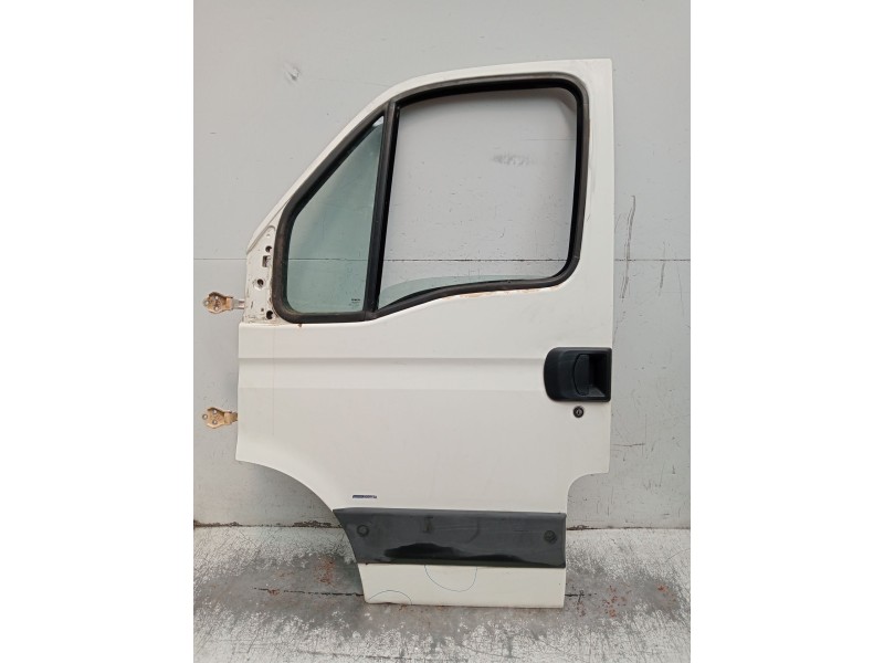Recambio de puerta delantera izquierda para iveco daily iv caja/chasis 35c15 referencia OEM IAM  2P 2006